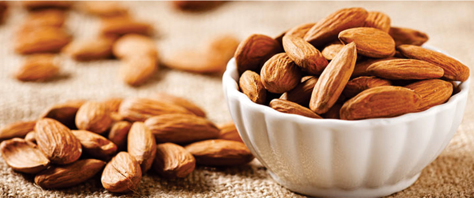 Almonds-are-best-to-Lower-Cholesterol-Level