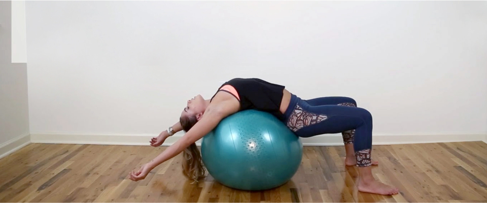 Exercise-with-Stability-Ball-To-Prevent-the-Damage-of-Sitting-All-Day