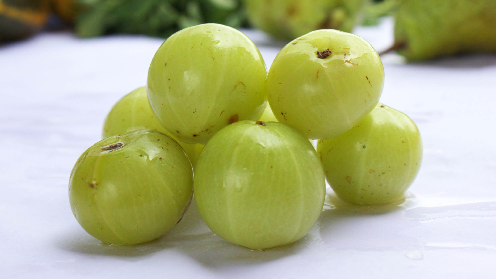 Amla-is-Good-for-Body-and-Mind