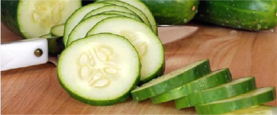 Eat-Cucumbers-to-Reduce-Belly-Fat-and-Get-Perfect-Shape