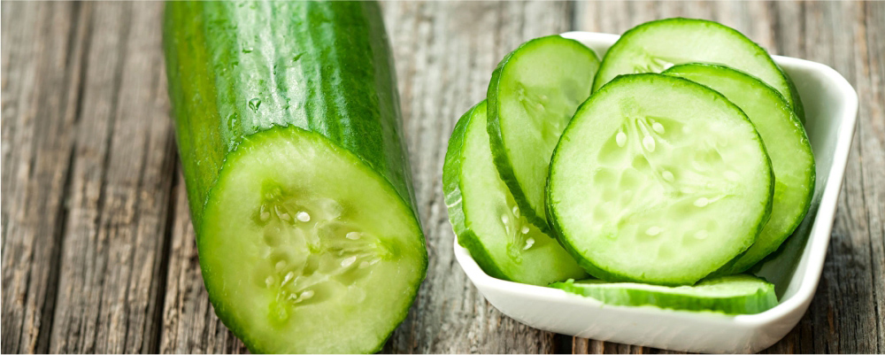 Use-Cucumber-to-Get-Rid-of-Under-Eye-Bags