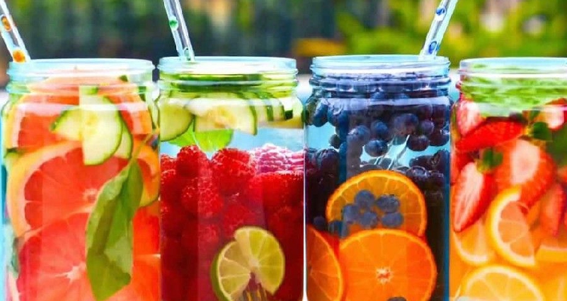 Fat-Burning-Detox-Water-Drinks-for-Weight-Loss-and-Clear-Skin